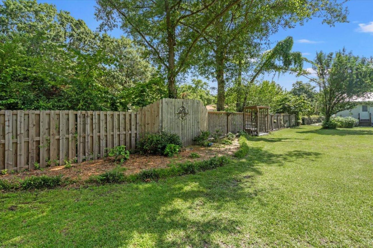 939 Mikell Drive Photo 61