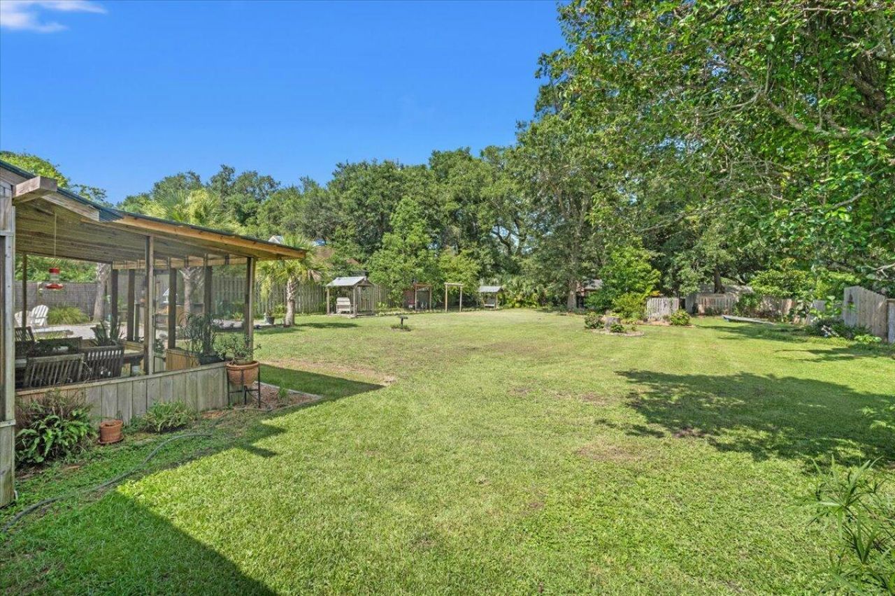 939 Mikell Drive Photo 63