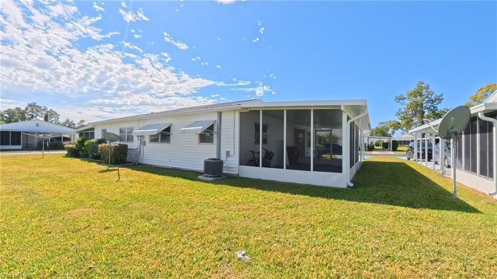 10 Dawn Flower Cir, Lehigh Acres, FL 33936 Photo