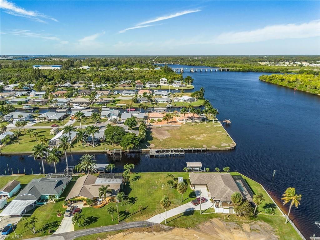 2193 River Rd, Fort Myers, FL 33905 Photo