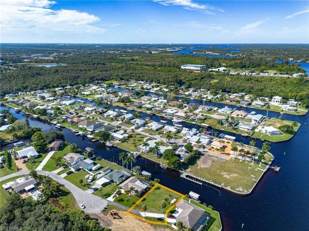 2193 River Rd, Fort Myers, FL 33905 Photo