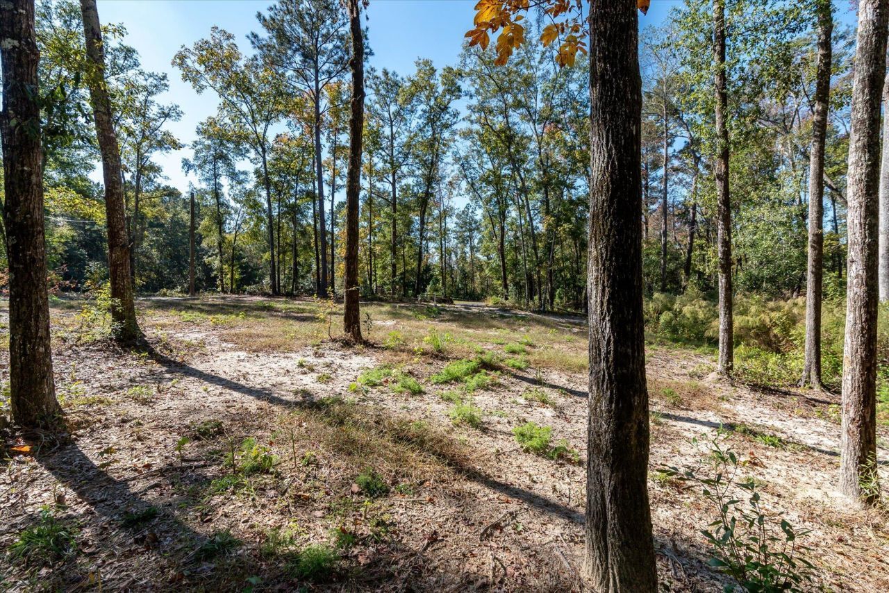 3022 Burlington Road Photo 3