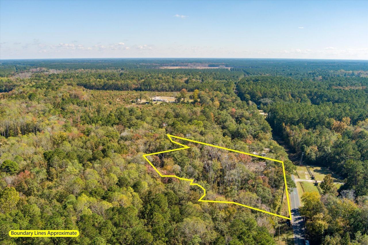 3022 Burlington Road Photo 9