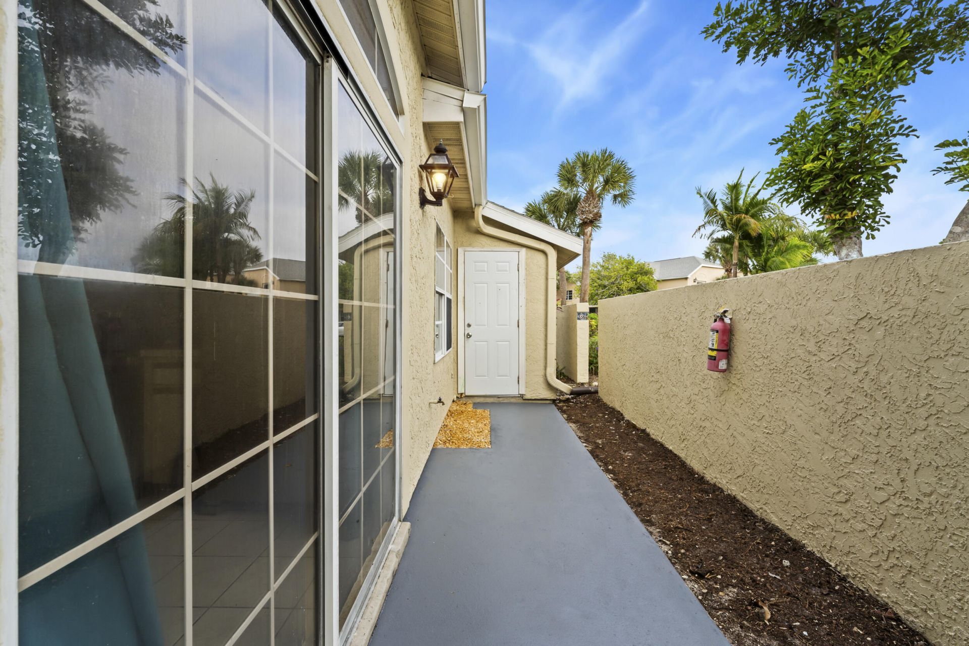 1656 SE Green Acres Circle, Unit D103, Port Saint Lucie, FL 34952 Photo