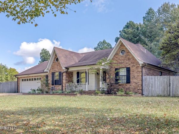 6643 Hummingbird Cove, Olive Branch, MS 38654