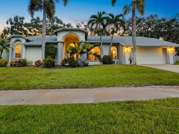 2654 CRYSTAL CIRCLE, DUNEDIN, FL 34698