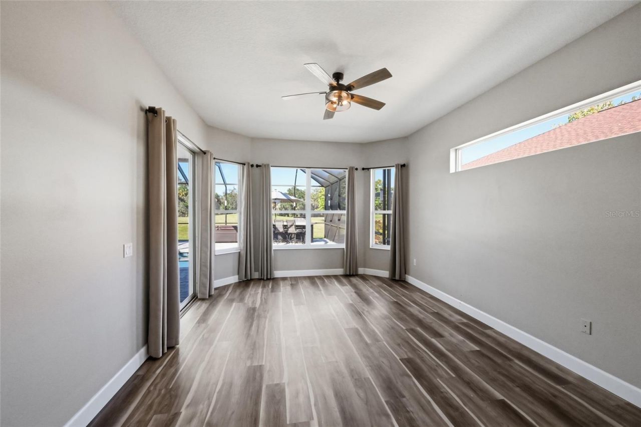 574 Planters Manor Way, Bradenton, FL 34212 Photo