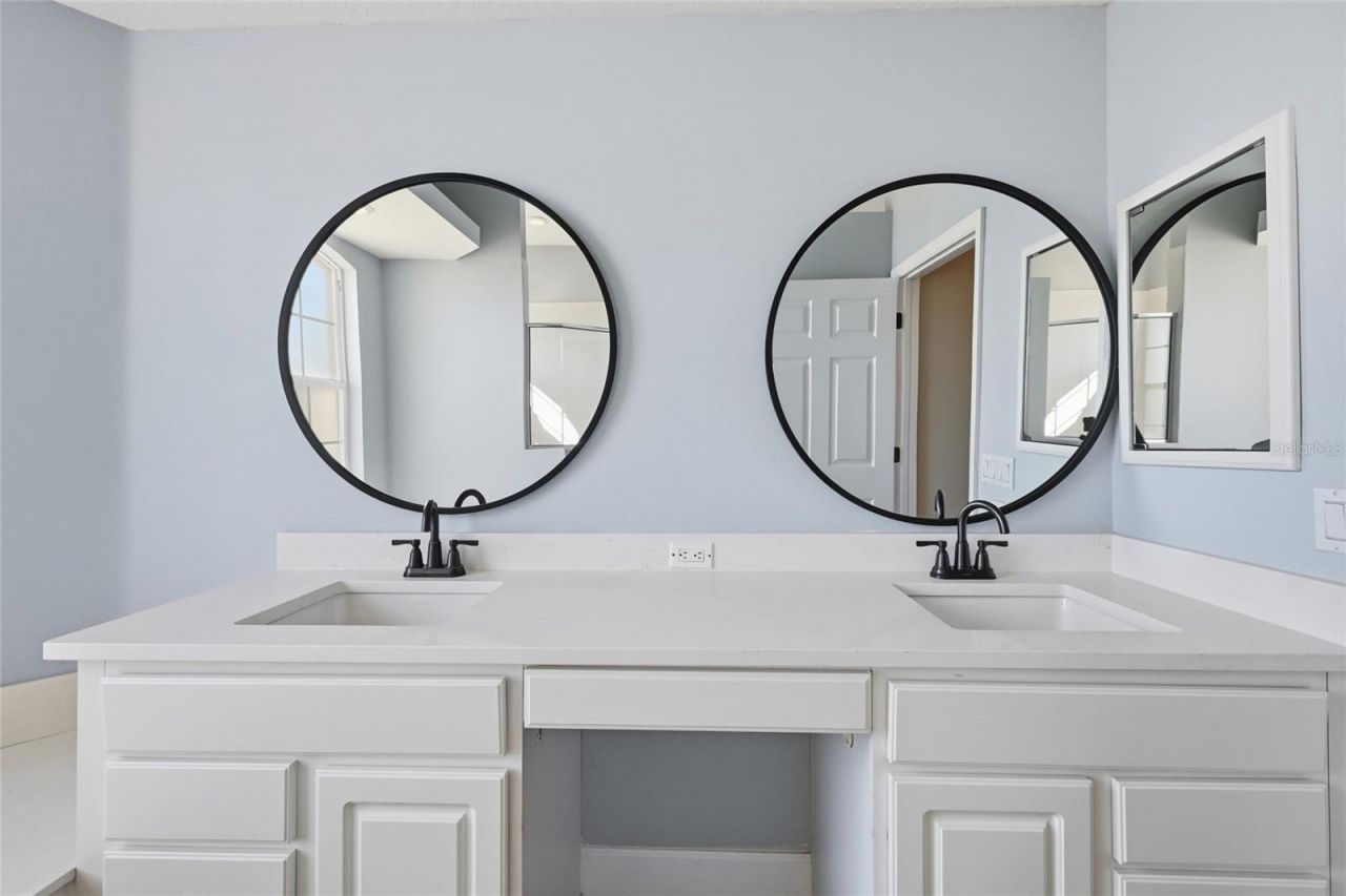 574 Planters Manor Way, Bradenton, FL 34212 Photo