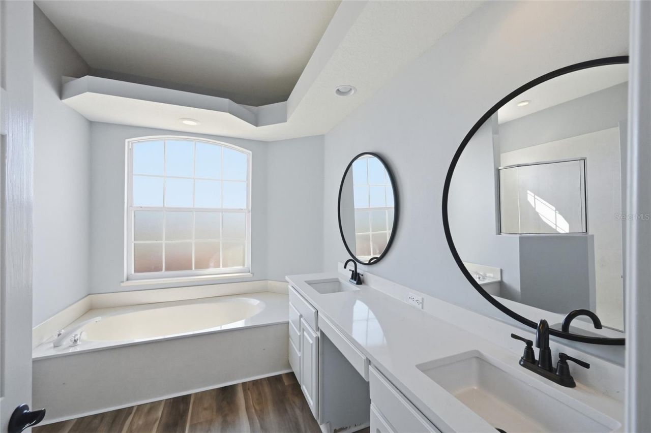 574 Planters Manor Way, Bradenton, FL 34212 Photo