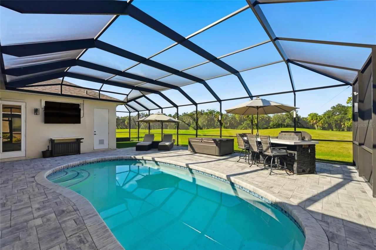 574 Planters Manor Way, Bradenton, FL 34212 Photo