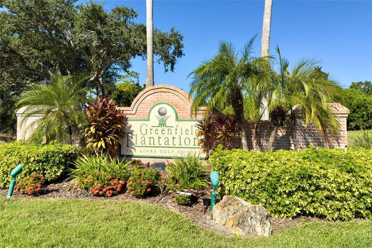 574 Planters Manor Way, Bradenton, FL 34212 Photo