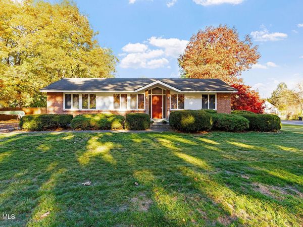 6 Arbor Dr / 591 Glen St, Glens Falls, NY 12801