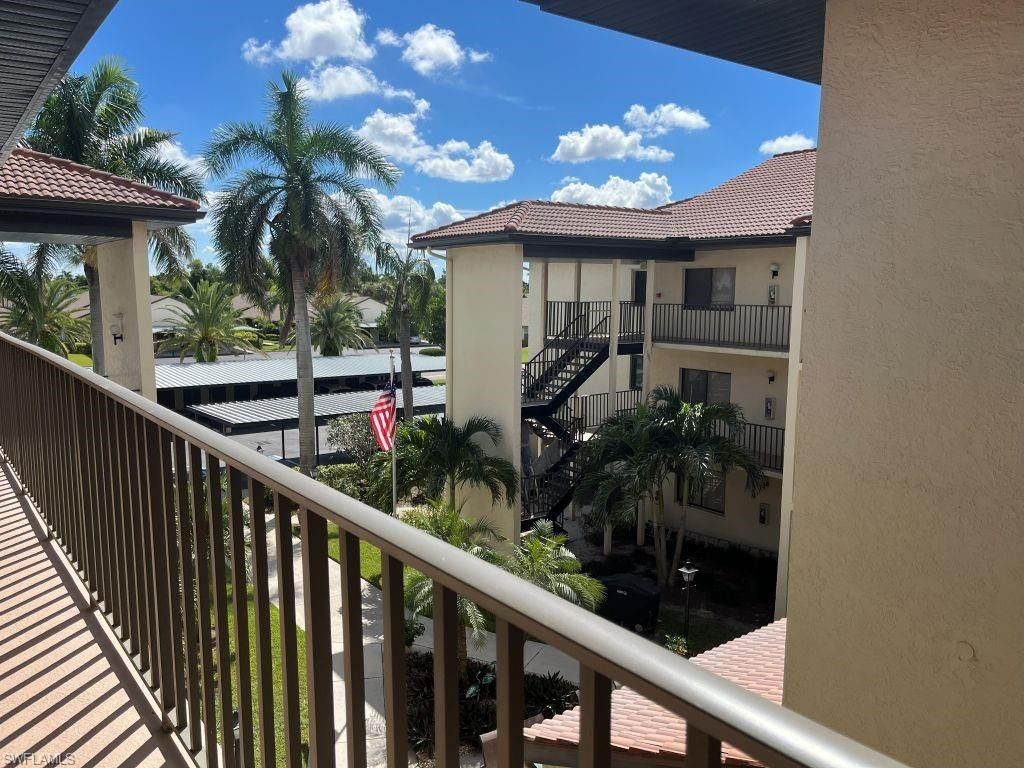 11500 Caravel Cir, Unit 4028, Fort Myers, FL 33908 Photo