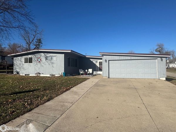 511 E 8th Street, Tama, IA 52339