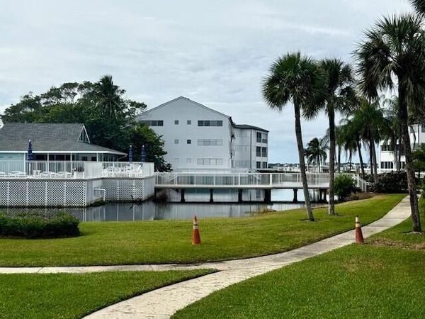 1550 NE Ocean Boulevard, Unit B101, Stuart, FL 34996