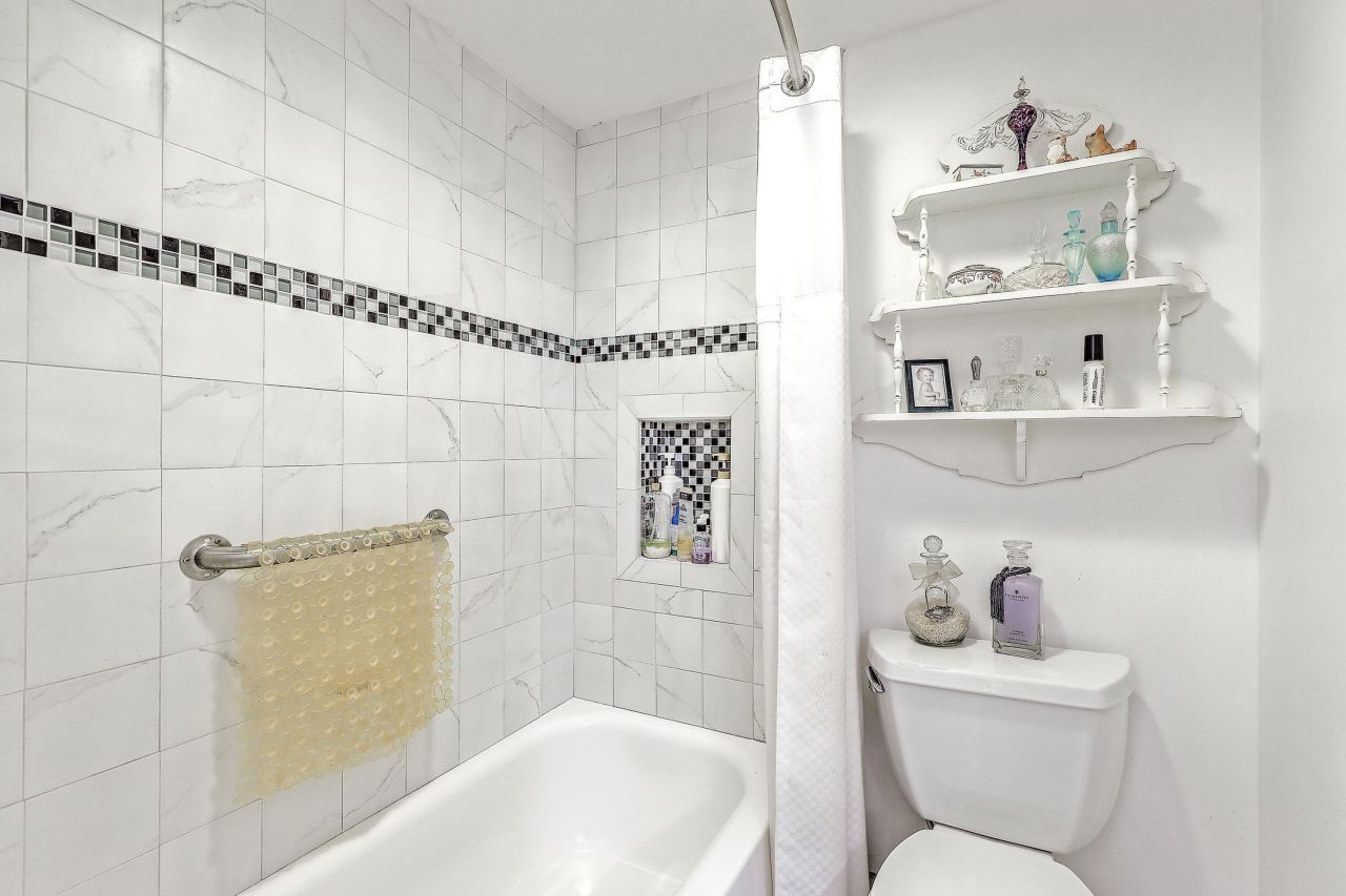 14 Lockwood Drive Photo 14