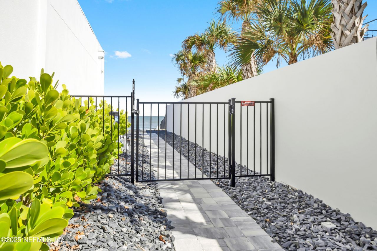 435 Ocean Shore Boulevard, Ormond Beach, FL 32176 Photo