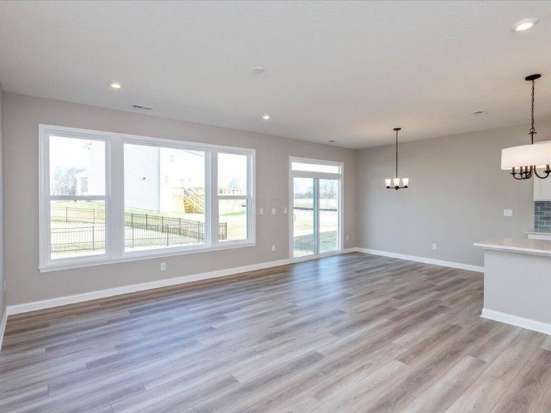 2140 Sun Dusk Way, Marysville, OH 43040 Photo 12