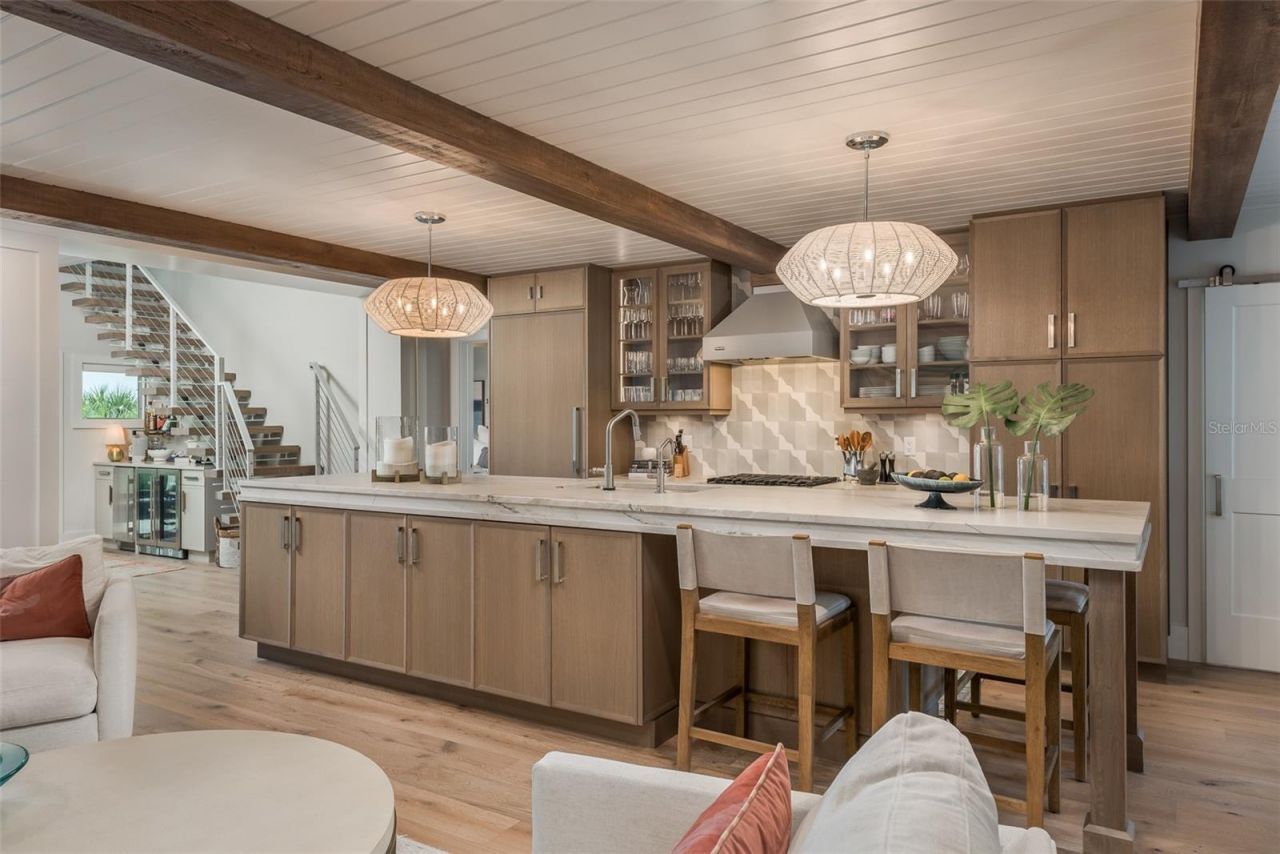 2807 Sunset Way, Saint Pete Beach, FL 33706 Photo