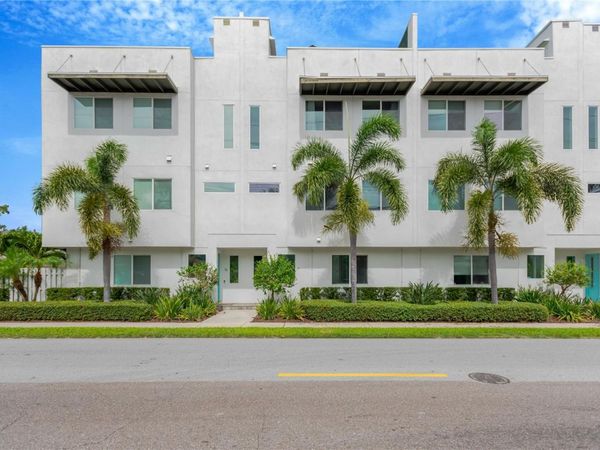 3100 W PAUL AVENUE, Unit 14, TAMPA, FL 33611