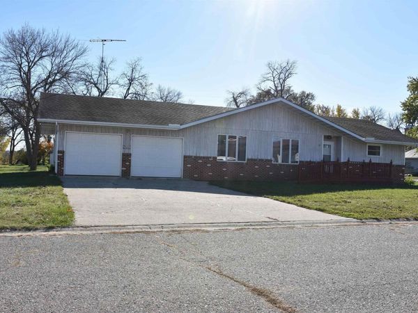 500 Main St E, Anthon, IA 51004