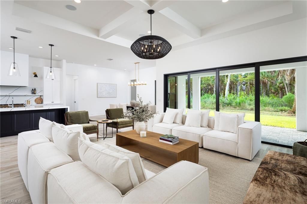 5772 Green Blvd, Naples, FL 34116 Photo