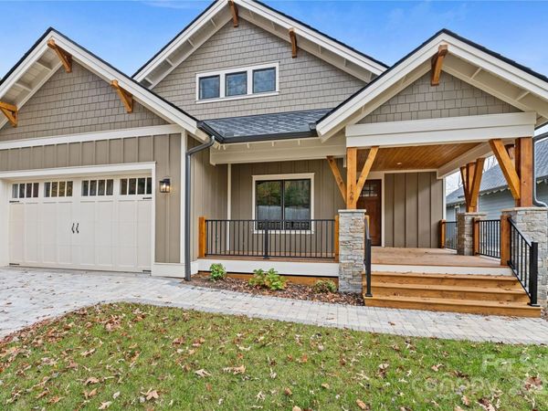 127 Creekside Valley Lane, Arden, NC 28704