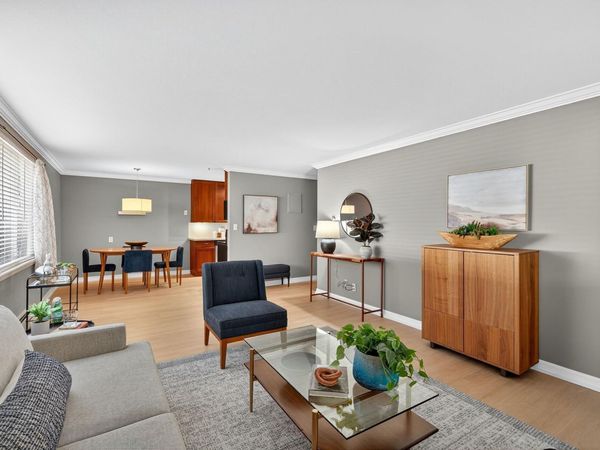 2700 W 44th Street, Unit 104, Minneapolis, MN 55410