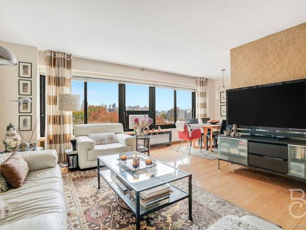 33-47 14th Street, Unit 6C, Astoria, NY 11106