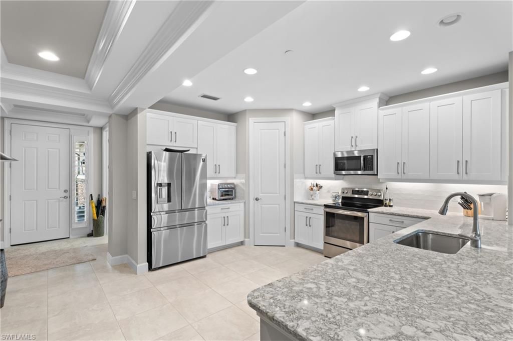 9646 Montelanico Loop, Unit 102, Naples, FL 34119 Photo