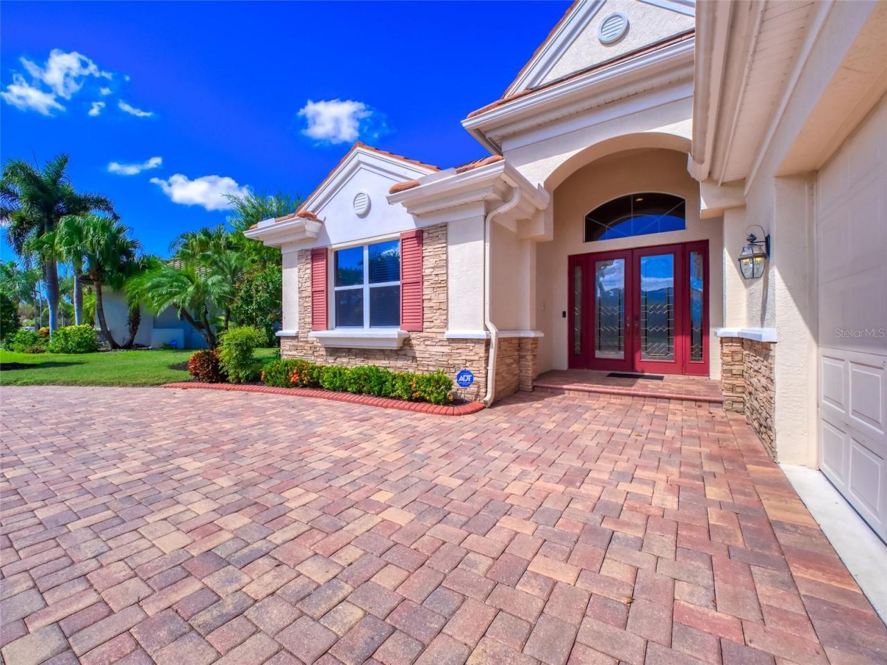 6631 Waters Edge Way, Lakewood Ranch, FL 34202 Photo
