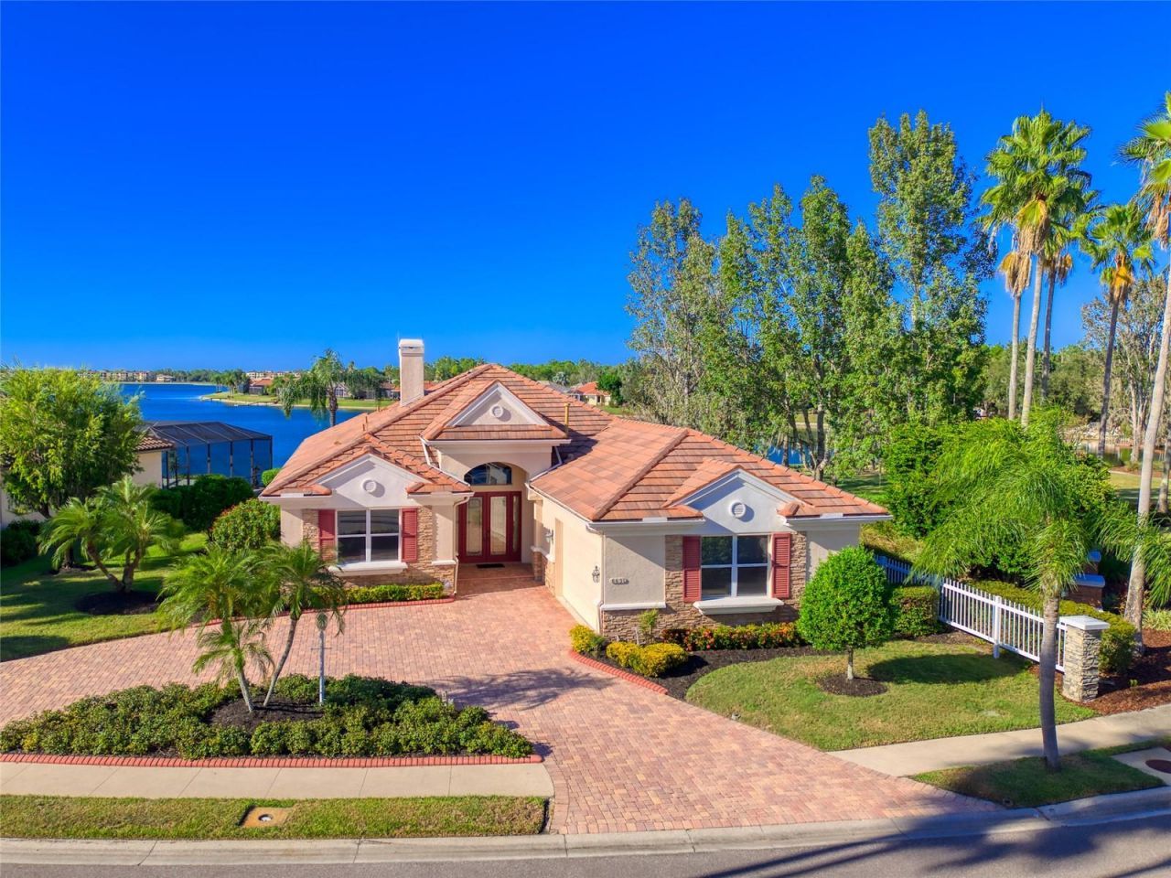 6631 Waters Edge Way, Lakewood Ranch, FL 34202 Photo