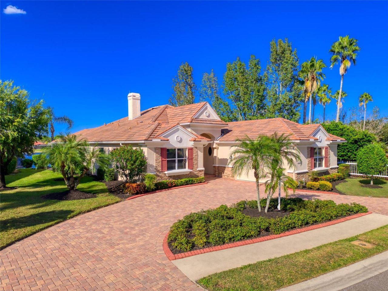 6631 Waters Edge Way, Lakewood Ranch, FL 34202 Photo