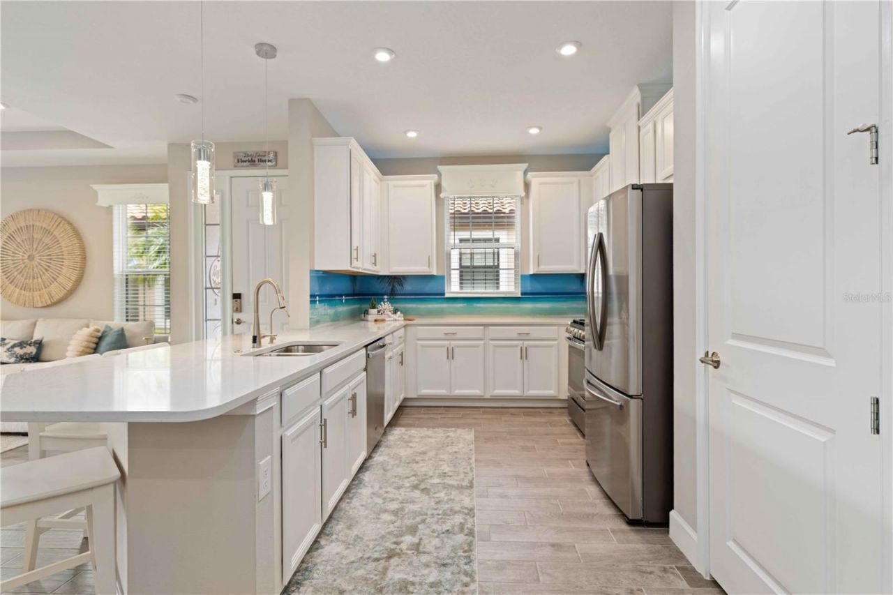 5335 Rushmere Court, Palmetto, FL 34221 Photo