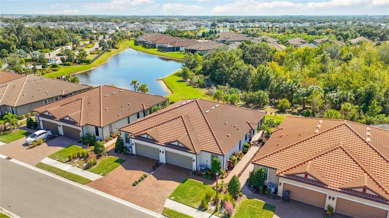 5335 Rushmere Court, Palmetto, FL 34221 Photo