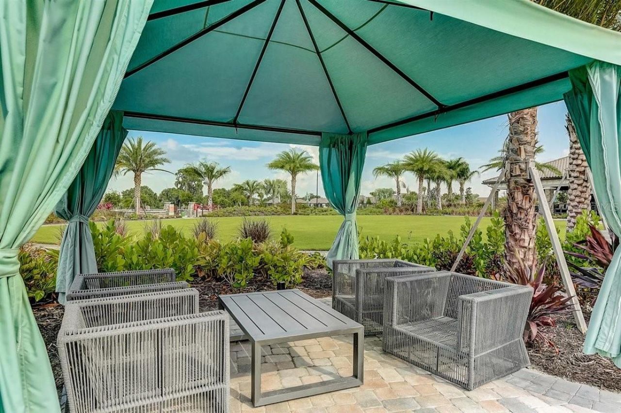 5335 Rushmere Court, Palmetto, FL 34221 Photo