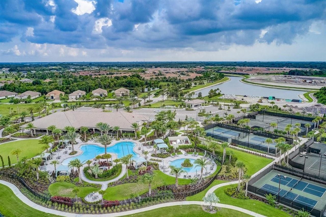 5335 Rushmere Court, Palmetto, FL 34221 Photo