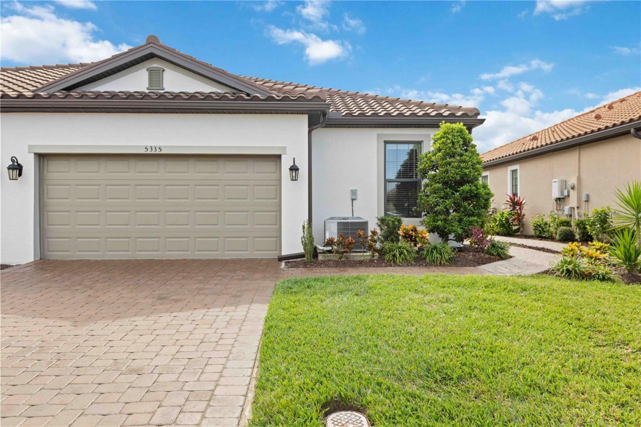 5335 Rushmere Court, Palmetto, FL 34221 Photo