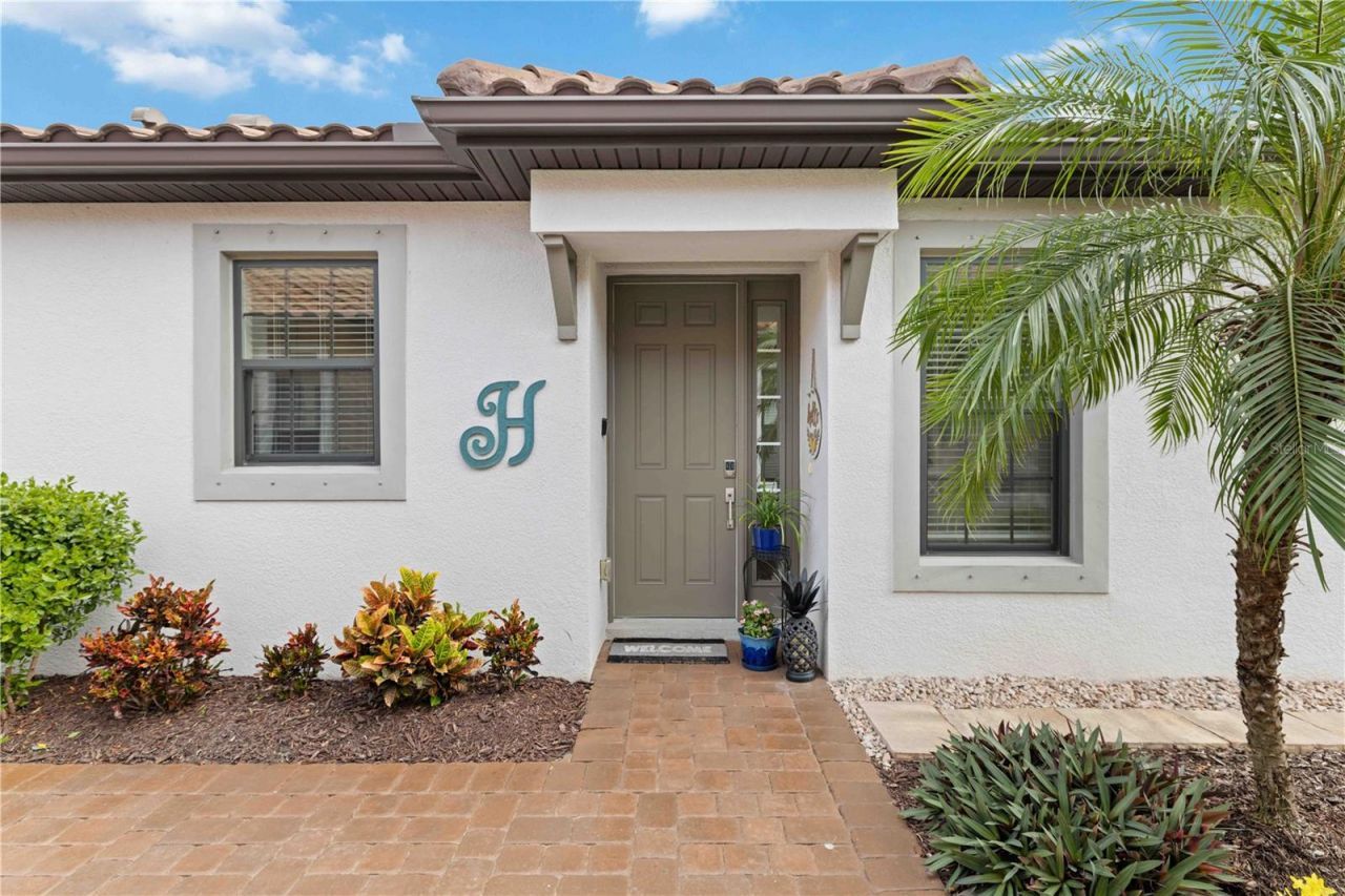 5335 Rushmere Court, Palmetto, FL 34221 Photo