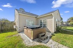 1407 Red Knot Court photo 4