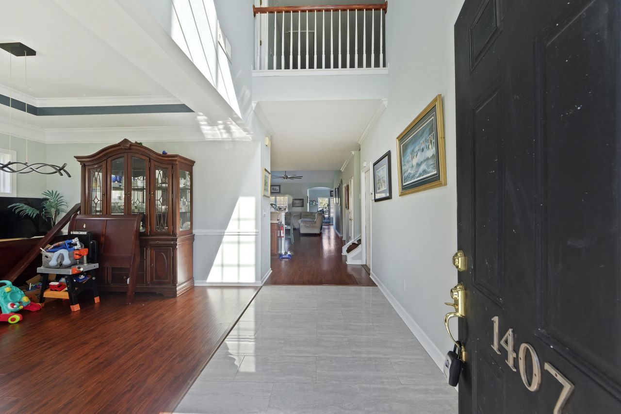 1407 Red Knot Court Photo 4