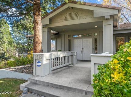 2522 Lake Ridge Shores Circle, Reno, NV 89519 Photo