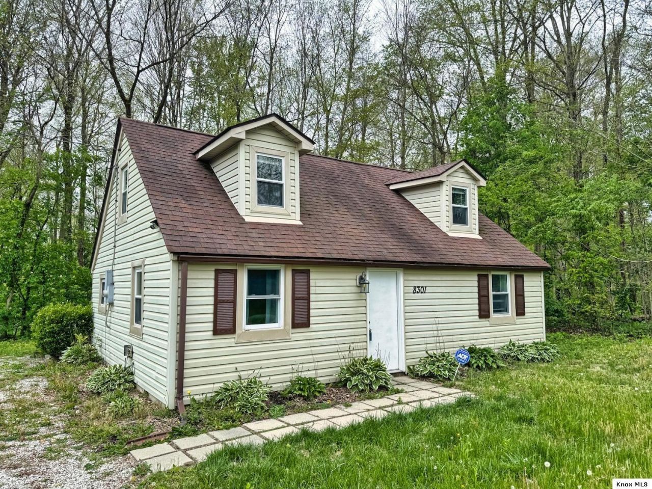 8301 Bennington Chapel Road, Centerburg, OH 43011 Main Photo