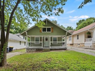 1429 E 79th Street, Kansas City, MO 64131