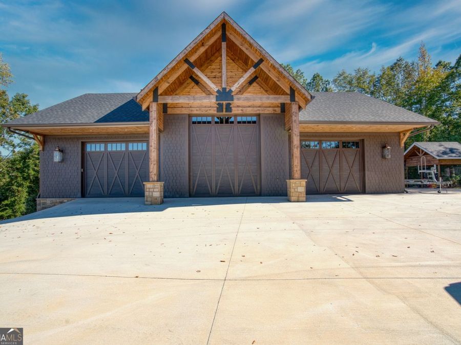 Property Image 102