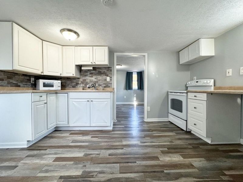 8301 Bennington Chapel Road, Centerburg, OH 43011 Photo 6