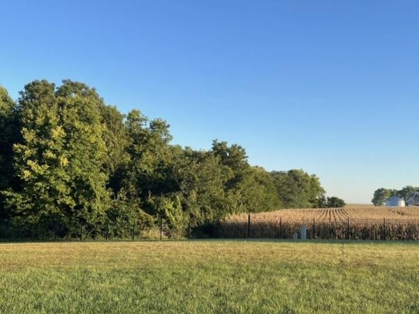 1215 GOLF CREST Court, Sherman, IL 62684