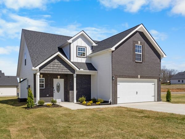 2531 Rafiki Dr, Clarksville, TN 37042