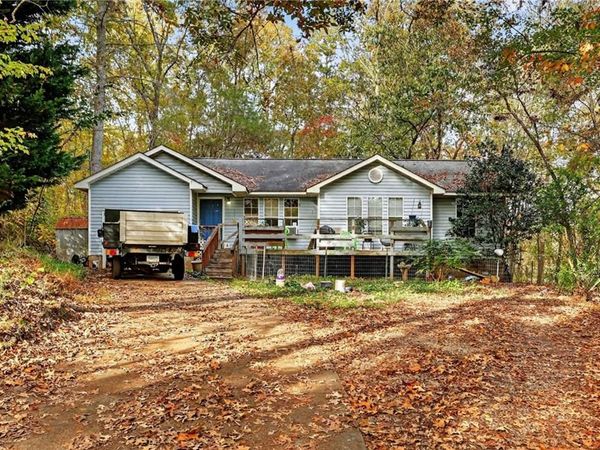 239 Castleberry Lane , Dawsonville, GA 30534