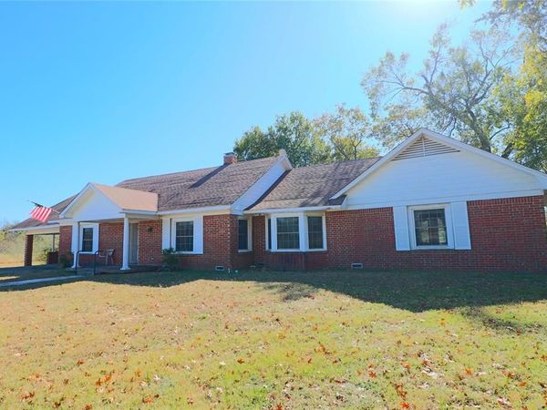 1825 Fm 27 W, Wortham, TX 76693